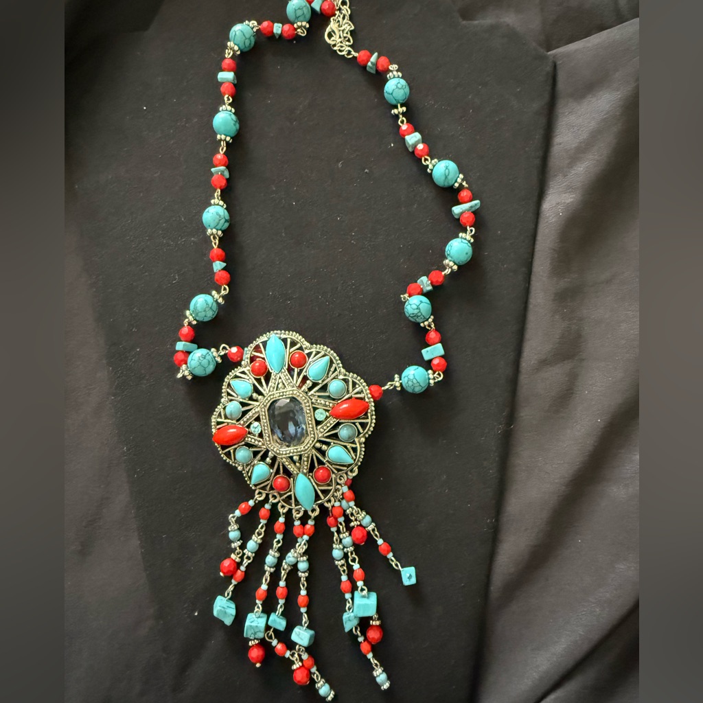 Women’s Turquoise & Red Adjustable Necklace